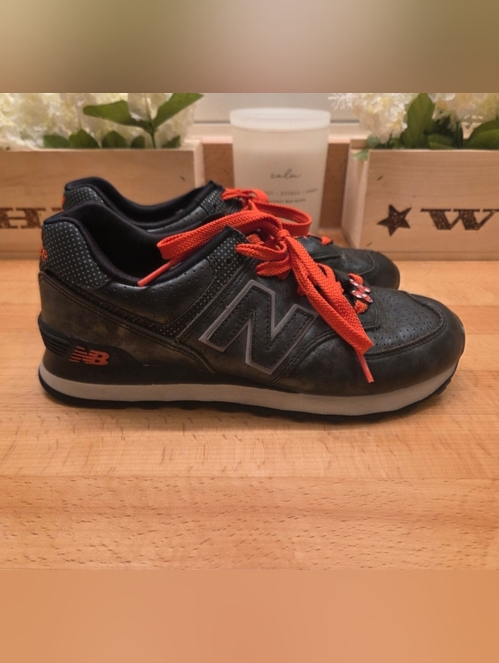 New Balance X Disney X 574 Shoes Minnie Mouse Womens Size 7.5 B Metallic Sneaker